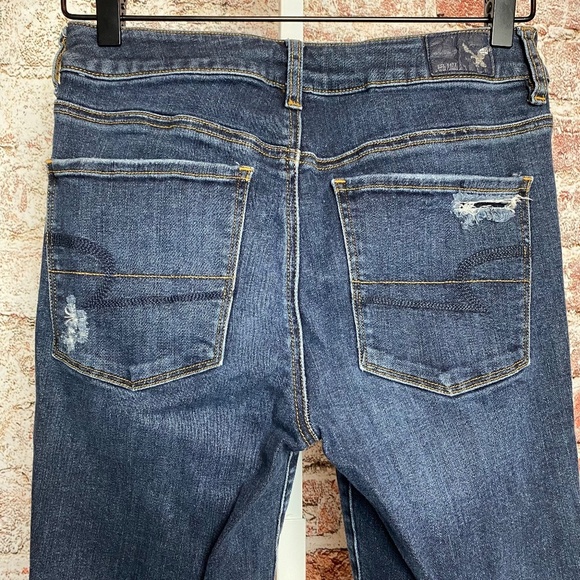 American Eagle Womenʻs Hi-Rise Distressed Jeggings Size 8 - Picture 5 of 13